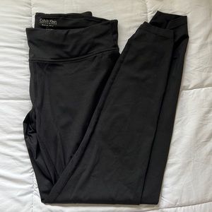 calvin klein athletic leggings 🏃🏼‍♀️